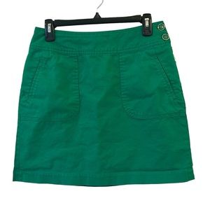 Kelly Green Chino Style Skirt Banana Republic 6 flat front side closure 💚💚💚